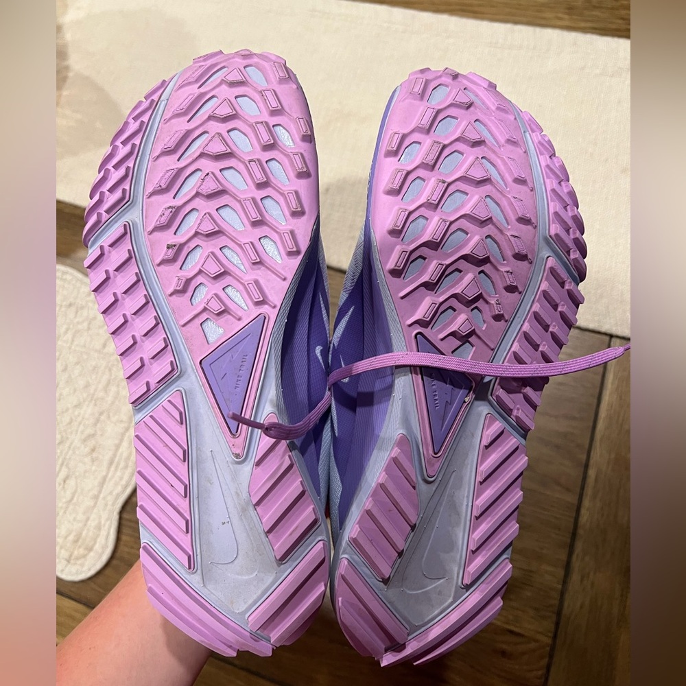 Nike Women's React Pegasus Trail 4 GORE-TEX - Lavender and Violet - Picture 6 of 8